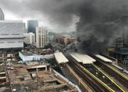 آتش سوزی مهیب و انفجارهای پیاپی در ایستگاه قطار انگلیس
