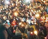 روشن کردن هزاران شمع در آلمان به احترام دانشجوی مسلمان فداکار