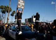 فیلم/ حمله وحشیانه پلیس آمریکا به معترضان