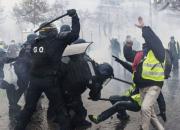 حمله خشونت بار پلیس فرانسه به مردم با گاز اشک‌آور