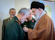 اقامه نماز رهبر انقلاب بر پیکر شهید سپهبد قاسم سلیمانی و شهدای همراه او
