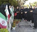 تشکیل جلسه گروه دانش‌آموزی یاقوت در گلستان شهدا اصفهان