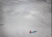 عکس/ هنر قدم زدن روی برف