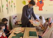 اعزام 116 معلم جهادی به مناطق محروم/ 3800 بسته کمک آموزشی توزیع شد