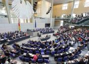 فیلم/ ادای احترام  پارلمان آلمان به کادر درمانی