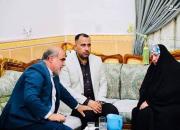 عکس/ دلجویی دیپلمات‌های ایرانی از زن عراقی