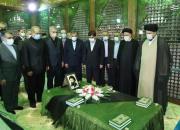 عکس/ مراسم تجدید میثاق اعضای هیات دولت با آرمانهای امام خمینی (ره)