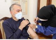 عکس/ تزریق دومین دوز واکسن برکت به امیرعبداللهیان