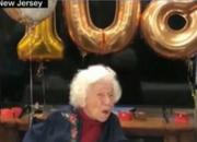 فیلم/ نجات پیرزن 108 ساله از کرونا