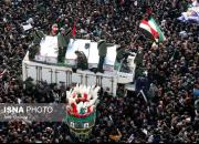 فیلم/ پیام قرار گرفتن پرچم ایران و عراق در تشییع شهدا