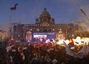 تجمع ده‌ها هزار نفر در حمایت از رئیس جمهور صربستان در بلگراد
