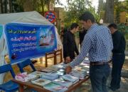 اهدا 300 جلد کتاب نذری در پارس آباد