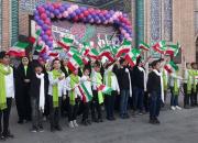 همخوانی گروه سرود ۱۰۰ نفری مسجدی ها در روز 22 بهمن